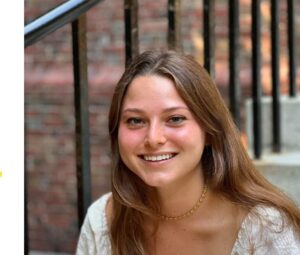 headshot of Laura Mucha